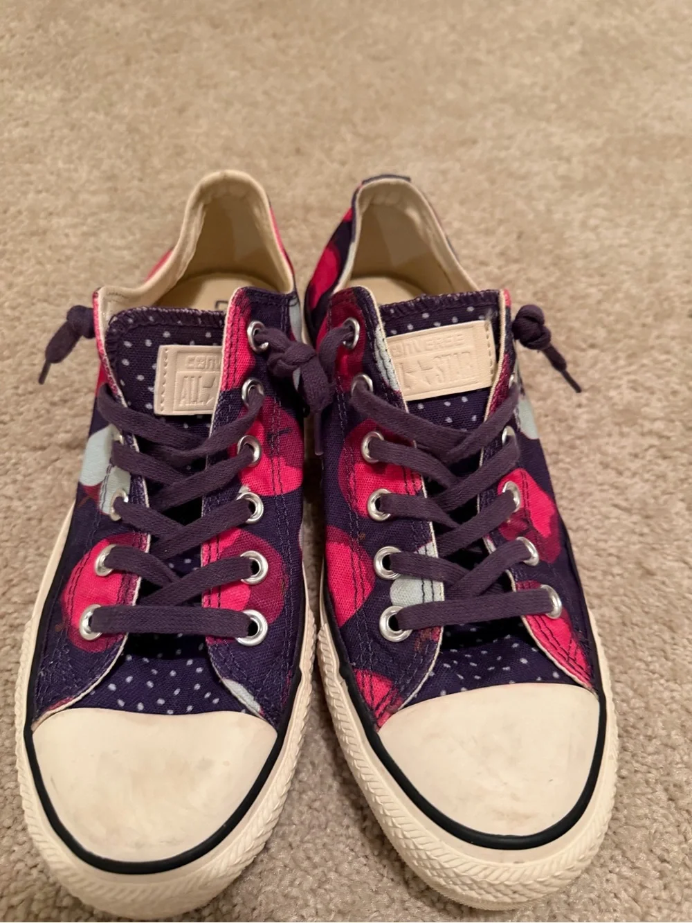 Converse Chuck Taylor All Star Apple Print Ox Sneakers Women’s 8 Purple Pink